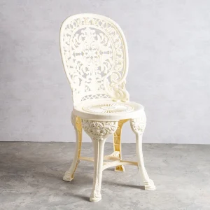 صندلی گلرخ دانیال